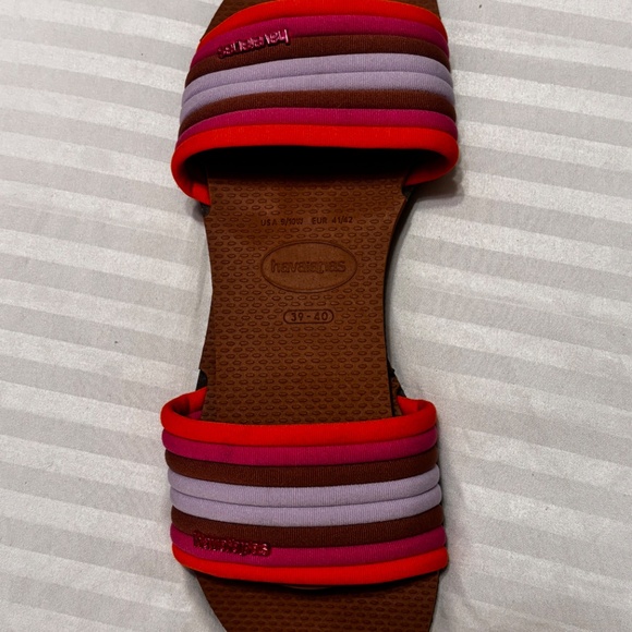 Havaianas Slippers Brown with Mutlti Color Straps Size 39-40 Slip On - Picture 7 of 8